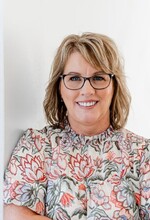 Photo of Patty Henry